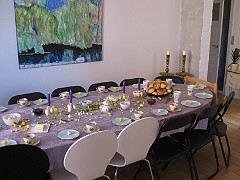 7. April - Moster Sanne og Charlottes foedselsdag