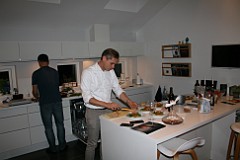 J. Oktober
